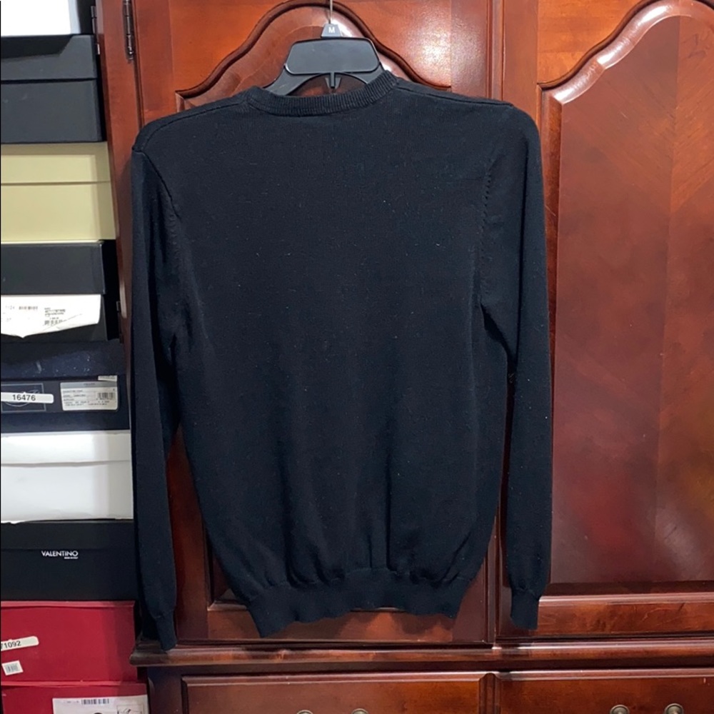 GUESS - Picture 4 of 4